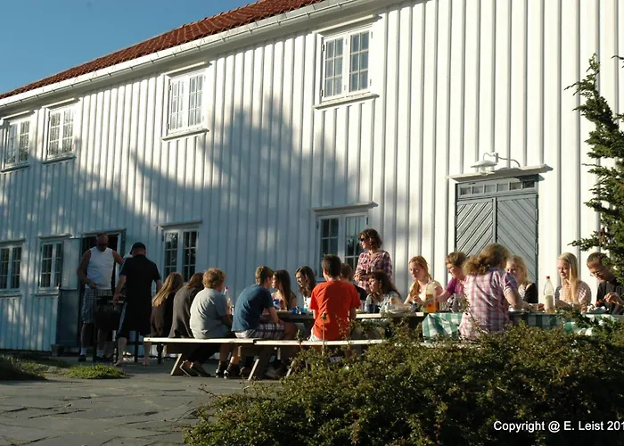 Feriesenter 4* Skottevik